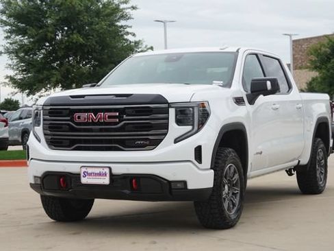 Used 2025 GMC Sierra 1500 AT4 AWD/4WD image 3