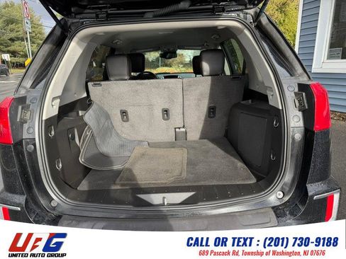 Used 2017 GMC Terrain SLT image 15