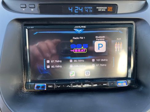 Used 2015 Hyundai Elantra SE image 22