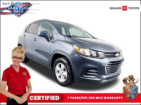 Used 2021 Chevrolet Trax LS w/ Tint and Cruise Package AWD/4WD image 1