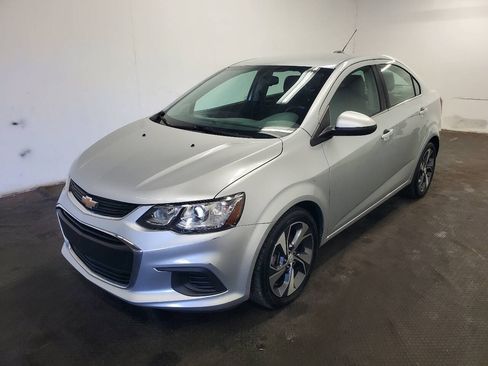 Used 2020 Chevrolet Sonic Premier FWD image 1