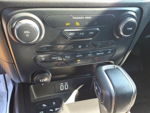 Used 2023 Ford Ranger Lariat w/ Equipment Group 501A High image 19