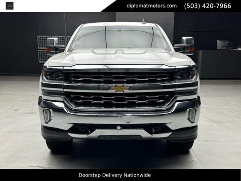 Used 2017 Chevrolet Silverado 1500 LTZ w/ Max Trailering Package image 11