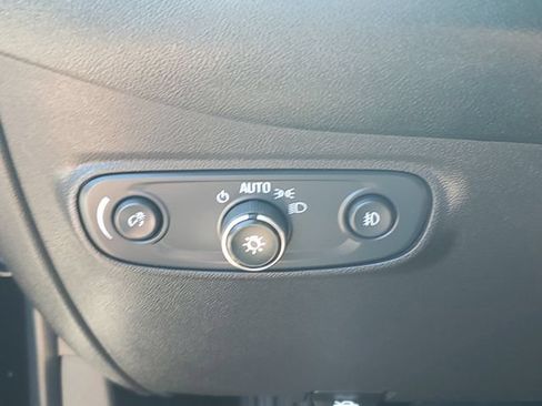Used 2020 Chevrolet Equinox LT AWD/4WD image 25