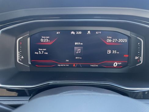 Used 2024 Volkswagen Jetta GLI 40th Anniversary Edition image 32