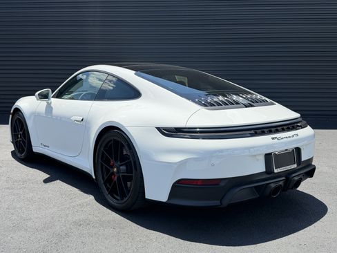 Certified 2026 Porsche 911 Carrera GTS RWD image 3