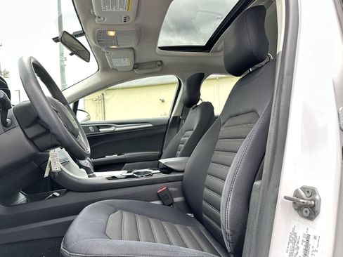 Used 2013 Ford Fusion SE FWD image 11