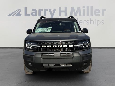 New 2025 Ford Bronco Sport Outer Banks image 8