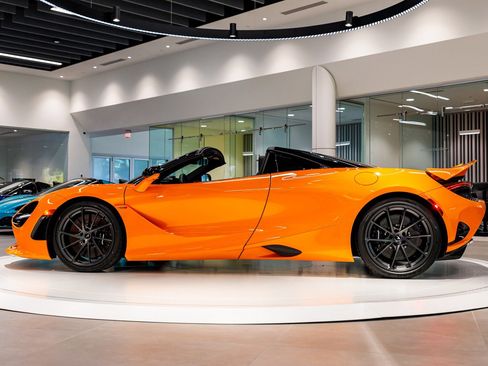 New 2026 McLaren 750S TechLux image 18