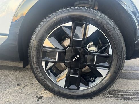 Certified 2026 Kia Sportage SX image 12