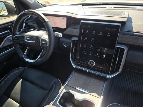 Used 2025 GMC Acadia Denali w/ Super Cruise Package AWD/4WD image 11