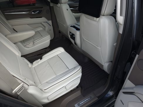 Used 2022 GMC Yukon Denali w/ Denali Ultimate Package image 47