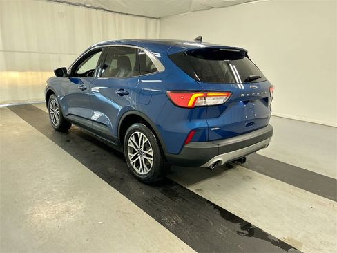 Used 2022 Ford Escape SEL image 7