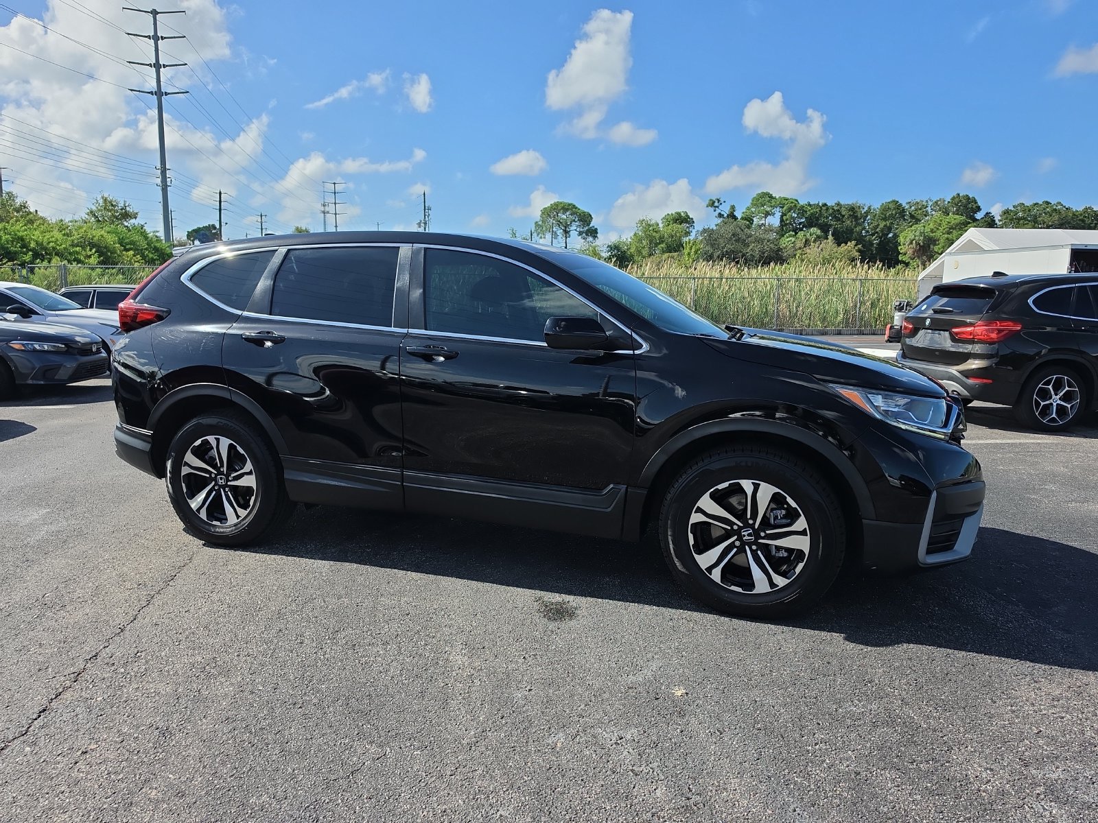 Used 2022 Honda CR-V Special Edition image 2