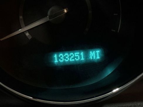 Used 2011 Chevrolet Malibu LT FWD image 13