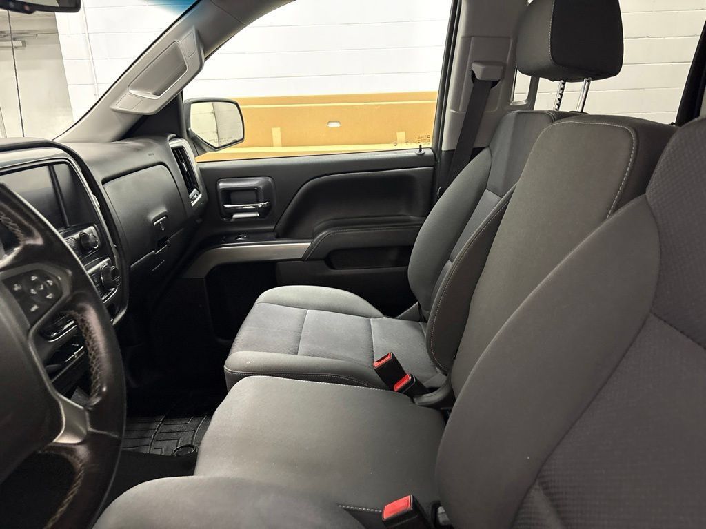 Used 2019 Chevrolet Silverado 1500 LT w/ All Star Edition AWD/4WD image 20
