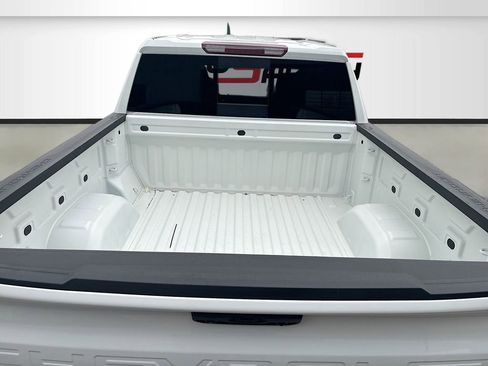 Used 2026 Chevrolet Silverado 1500 LT w/ Convenience Package II image 26