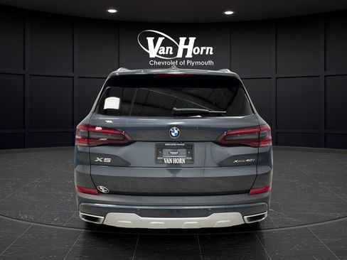 Used 2021 BMW X5 xDrive40i w/ Executive Package AWD/4WD image 6