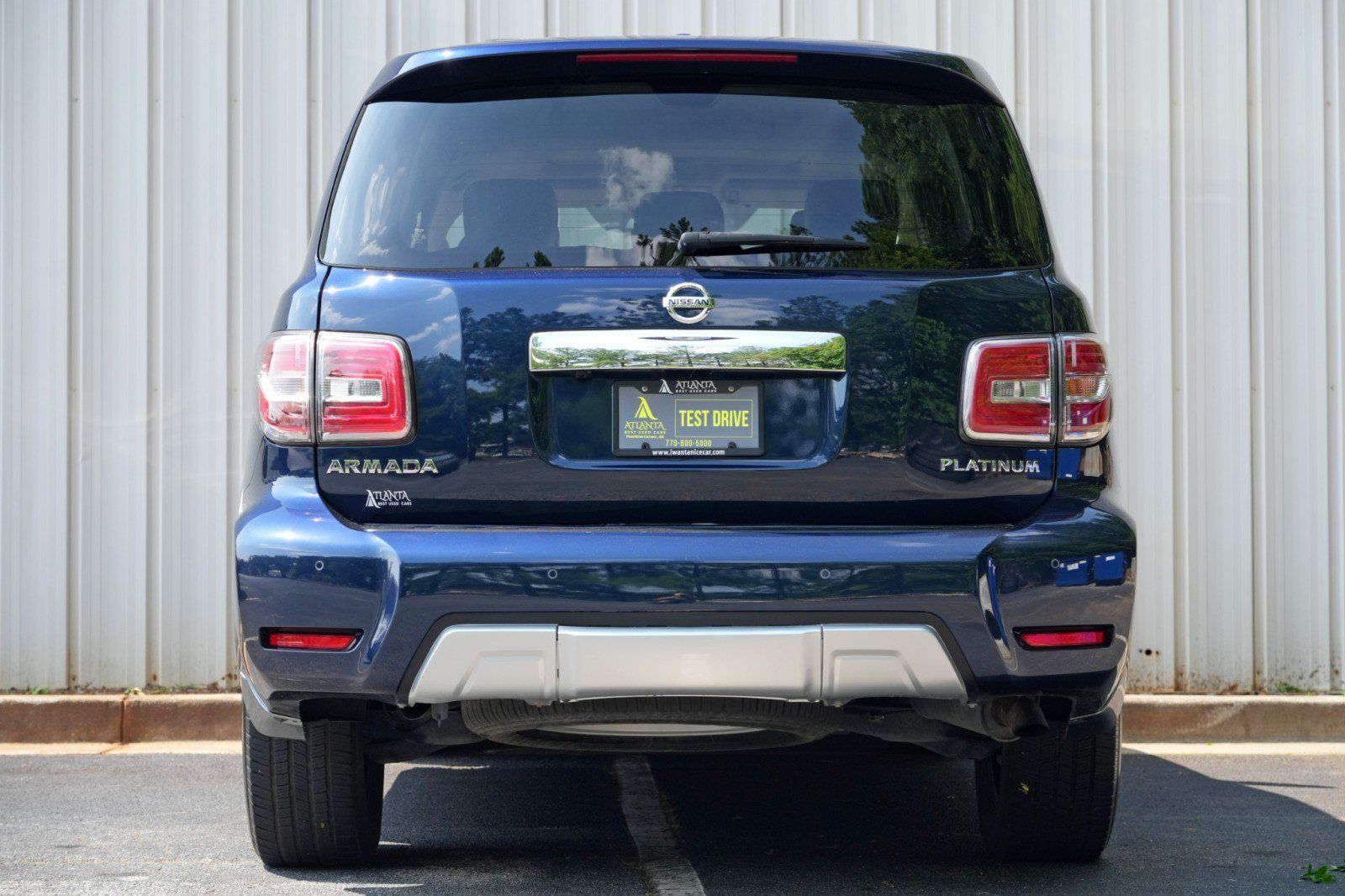 Used 2018 Nissan Armada Platinum w/ Cargo Package RWD image 9
