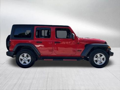 Certified 2022 Jeep Wrangler Unlimited Sport AWD/4WD image 4