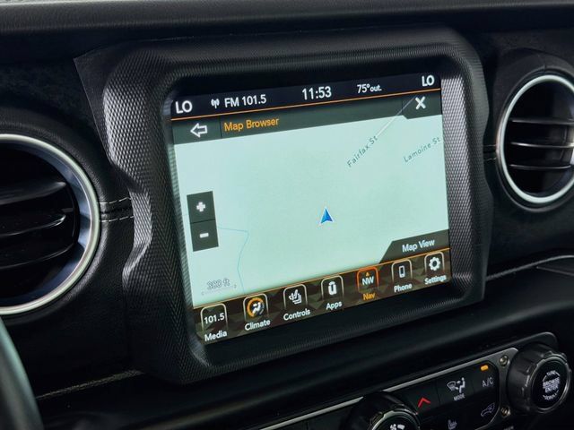 Used 2019 Jeep Wrangler Unlimited Sahara w/ Uconnect 4C Nav & Sound Group AWD/4WD image 14