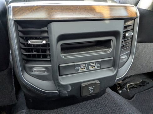 Used 2024 RAM 3500 Laramie image 14