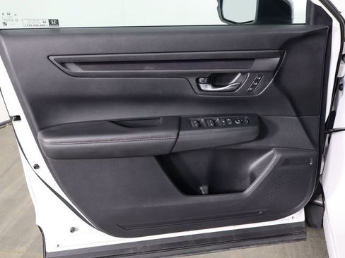 Used 2025 Honda CR-V Sport-L image 18