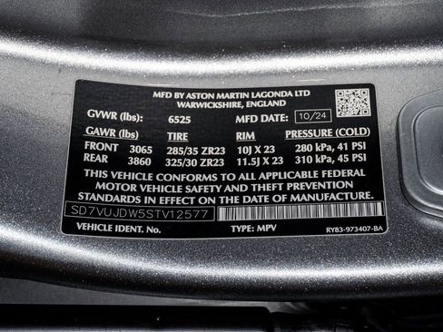 New 2025 Aston Martin DBX 707 image 35