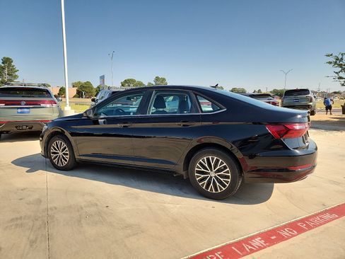 Used 2021 Volkswagen Jetta S FWD image 4