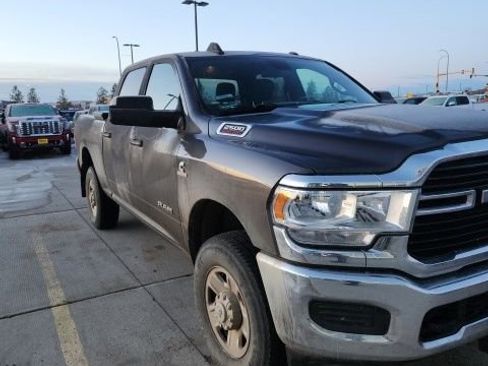 Used 2021 RAM 2500 Big Horn image 3