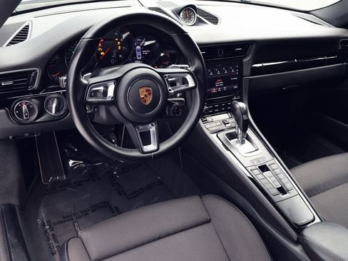 Certified 2019 Porsche 911 Carrera T image 4