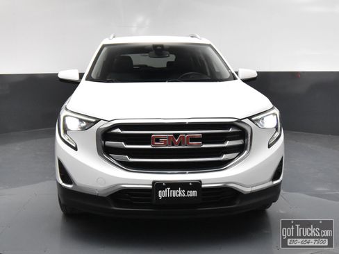Used 2020 GMC Terrain SLT image 46