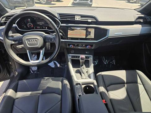 Used 2023 Audi Q3 2.0T Premium Plus w/ Premium Plus Package AWD/4WD image 21