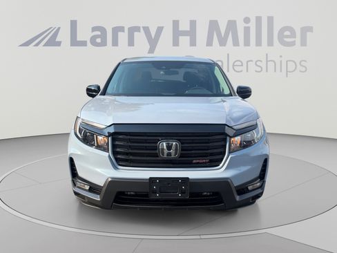 Used 2023 Honda Ridgeline Sport image 8