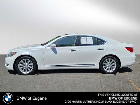 Used 2011 Lexus LS 460 AWD w/ Luxury Value Edition image 6