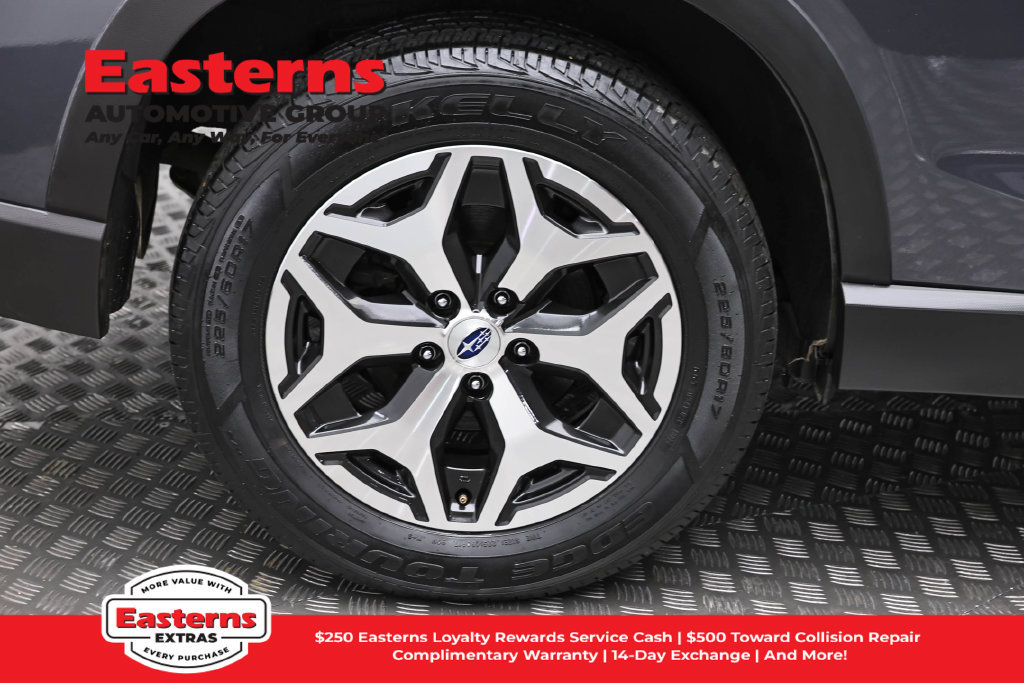 Used 2022 Subaru Forester Premium AWD/4WD image 32