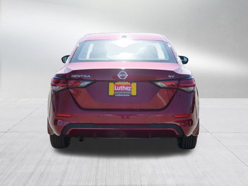 Used 2023 Nissan Sentra SV FWD image 6