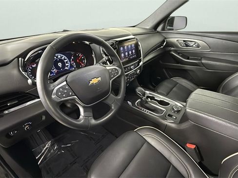 Certified 2023 Chevrolet Traverse Premier image 18