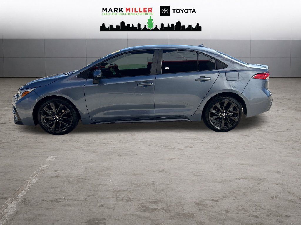 Certified 2024 Toyota Corolla SE FWD image 2