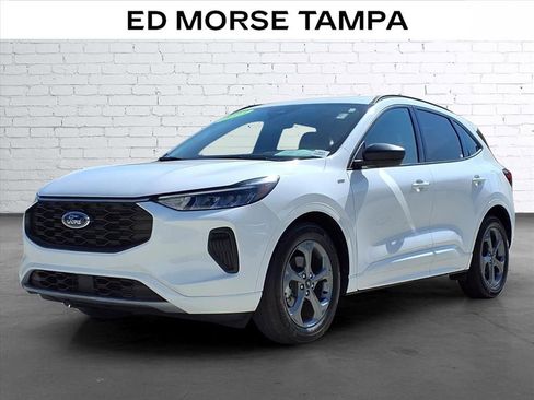 Used 2023 Ford Escape ST-Line FWD image 1