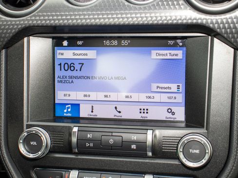 Used 2019 Ford Mustang Premium w/ Ecoboost Performance Package image 18