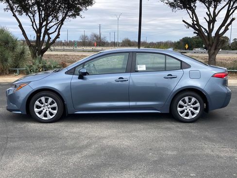New 2026 Toyota Corolla LE FWD image 8