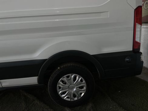 Used 2016 Ford Transit 250 148 Medium Roof w/ Exterior Upgrade Package image 12