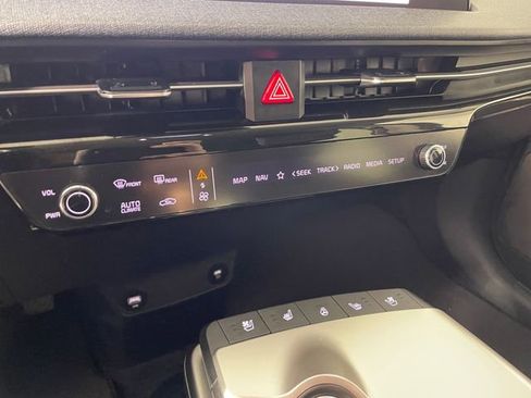 Used 2022 Kia EV6 Wind image 8