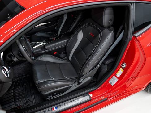 Used 2018 Chevrolet Camaro SS RWD image 47