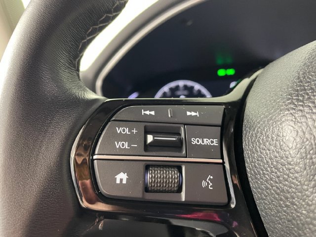 Used 2024 Honda Civic EX-L image 11