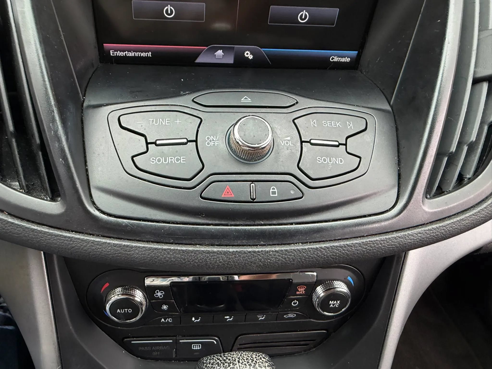 Used 2014 Ford Escape SE w/ Equipment Group 201A FWD image 27