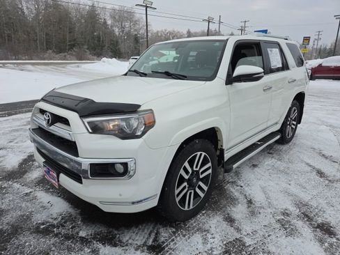 Used 2015 Toyota 4Runner Limited image 3