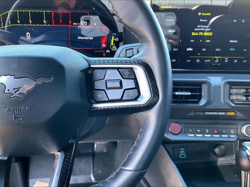 Used 2024 Ford Mustang Coupe image 21