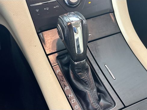 Used 2016 Ford Taurus SEL w/ Equipment Group 201A image 20